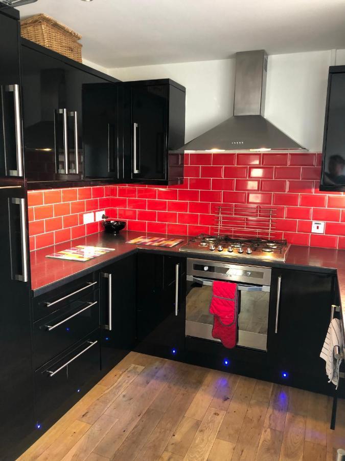 Six By The Sea - 2 Bed House - A Little Something For Everyone Saint Columb Minor Zewnętrze zdjęcie